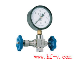 �x������y